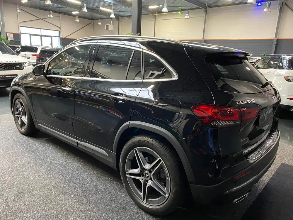 Mercedes-Benz GLA 200 AMG Line NAVI 163 PK WIDESCREEN uit 2022, foto 4