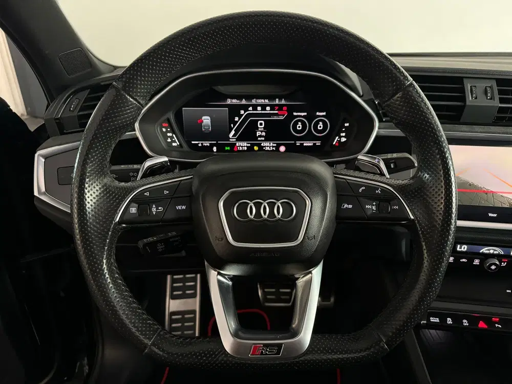 Audi RS Q3 TFSI Quattro Pano uit 2022, foto 13