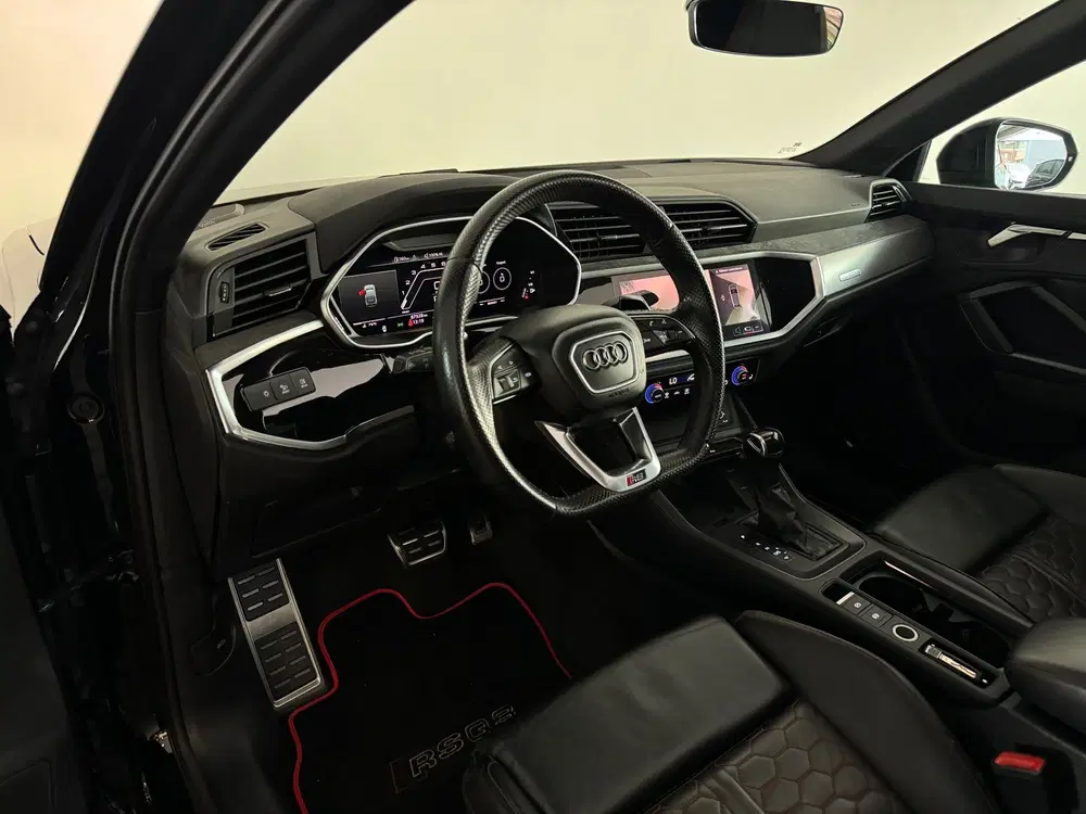 Audi RS Q3 TFSI Quattro Pano uit 2022, foto 5