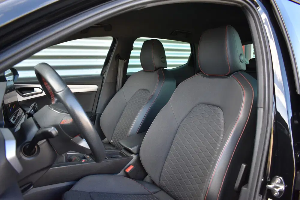 SEAT Leon 1.0 TSI FR Business Intense Full-LED uit 2021, foto 3