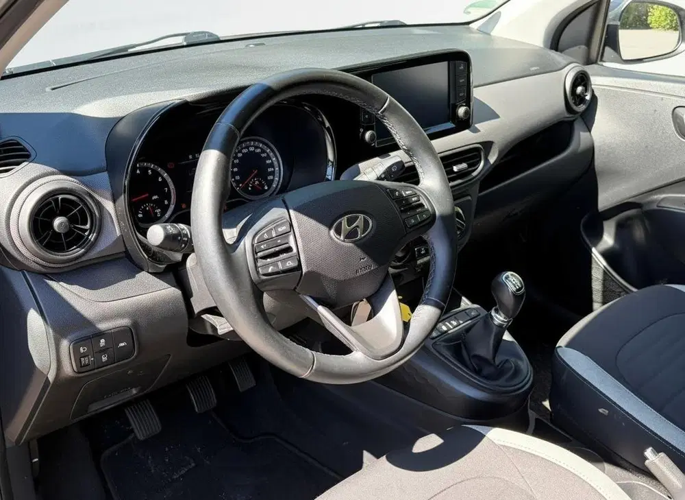 Hyundai i10 1.0 Premium LM uit 2022, foto 12