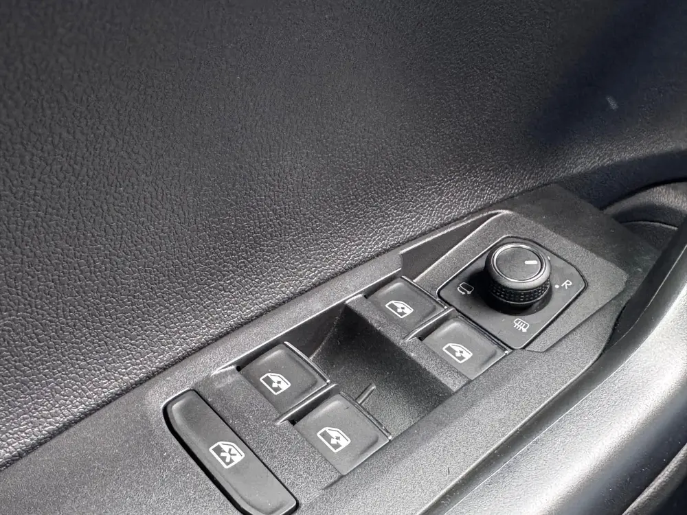 Volkswagen Polo 1.0 TSI R-Line Carplay 18 Inch velgen Acc uit 2019, foto 12