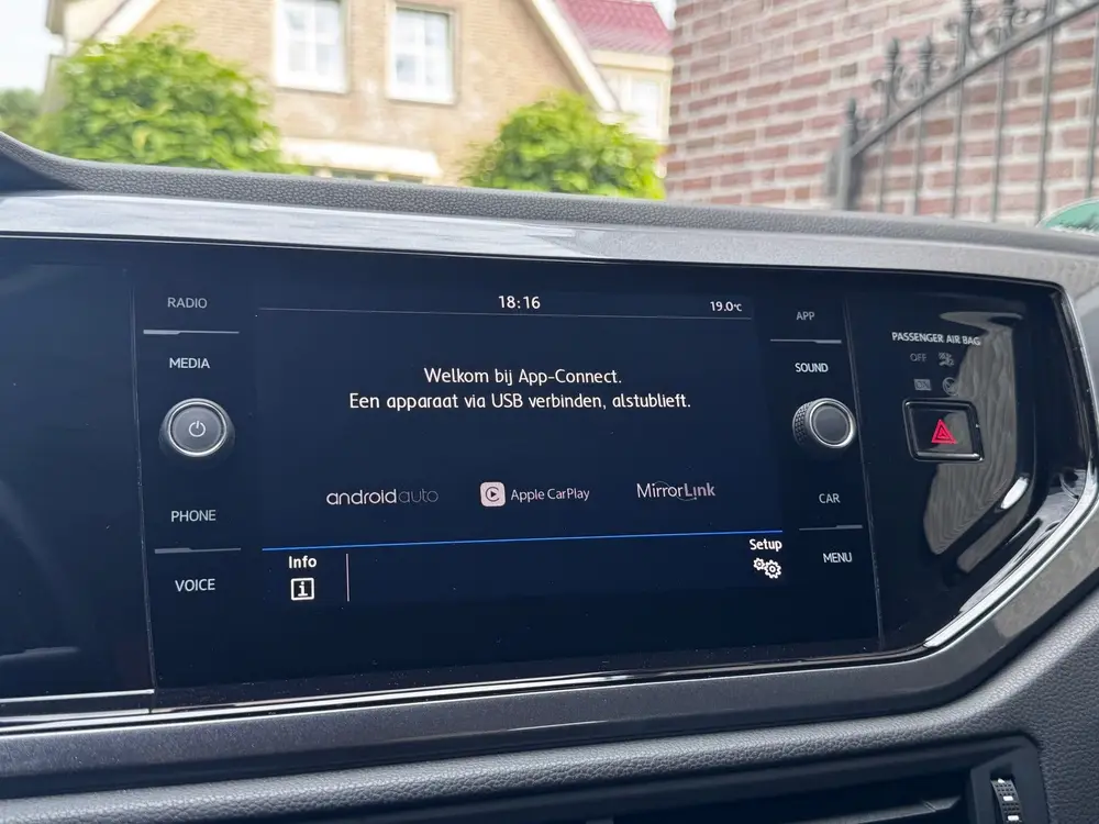 Volkswagen Polo 1.0 TSI R-Line Carplay 18 Inch velgen Acc uit 2019, foto 18