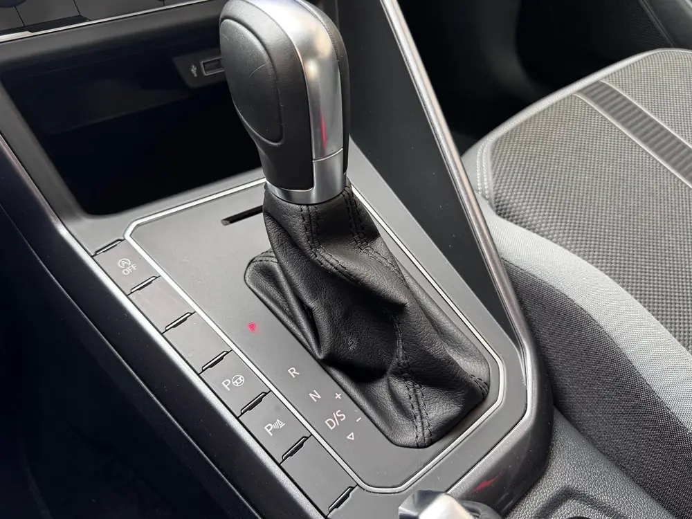 Volkswagen Polo 1.0 TSI R-Line Carplay 18 Inch velgen Acc uit 2019, foto 20