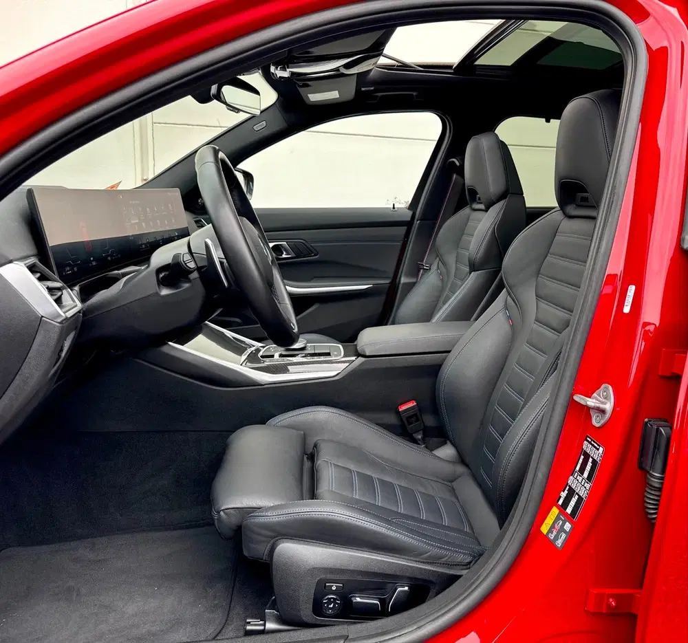 BMW 3-serie 320e M-Sport Org NL Pano HarmanKardon Ke uit 2024, foto 14