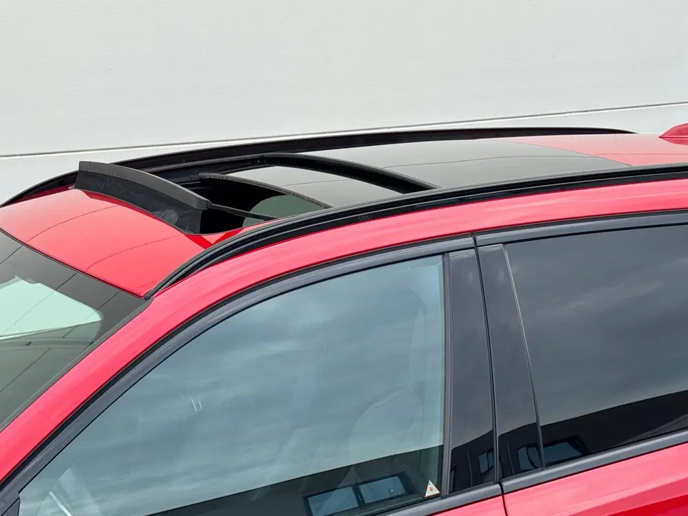 BMW 3-serie 320e M-Sport Org NL Pano HarmanKardon Ke uit 2024, foto 6