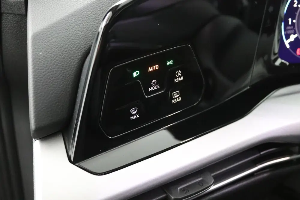 Volkswagen Golf Variant 1.0 TSI Life | Adaptive cruise | Lic uit 2024, foto 17