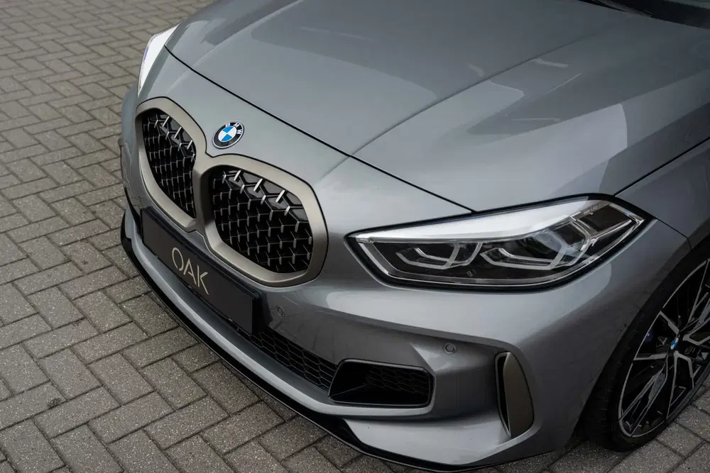 BMW 1-serie M135i xDrive uit 2023, foto 6