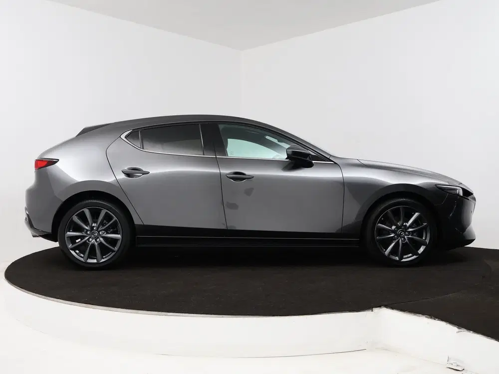 Mazda 3 2.5 e-SkyActiv-G M Hybrid 140 Takumi autom uit 2025, foto 16