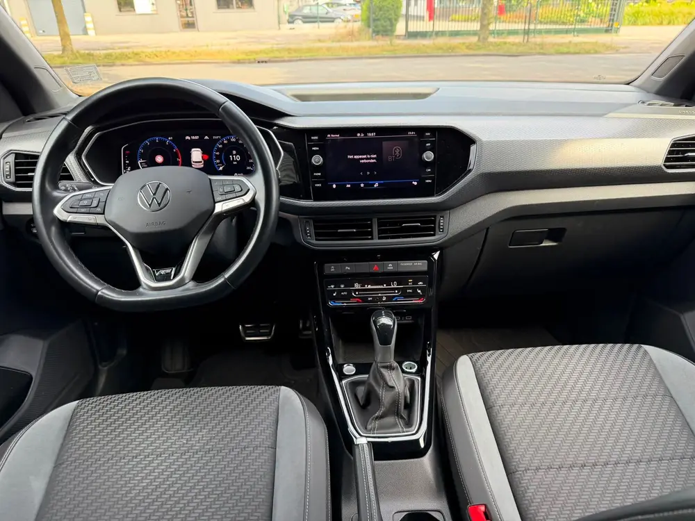 Volkswagen T-Cross 1.5 TSI Automaat R-Line uit 2023, foto 9