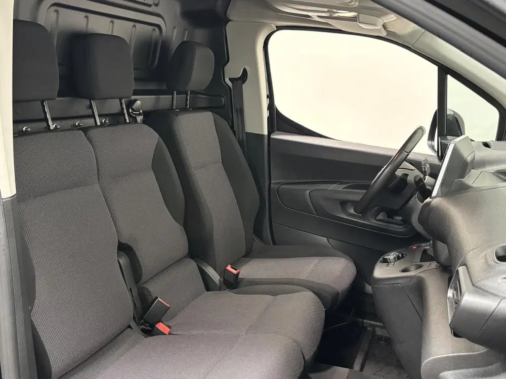 Opel Combo 1.5D L2H1 Edition Automaat Airco Navigatie uit 2022, foto 16