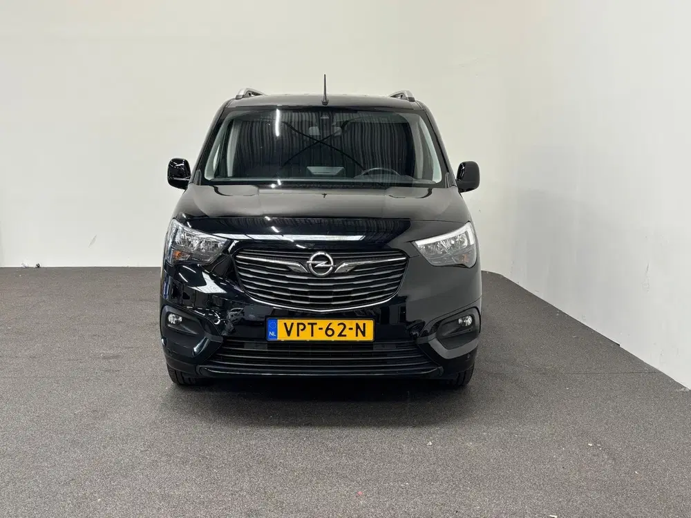 Opel Combo 1.5D L2H1 Edition Automaat Airco Navigatie uit 2022, foto 3