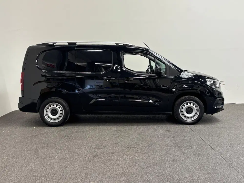 Opel Combo 1.5D L2H1 Edition Automaat Airco Navigatie uit 2022, foto 4