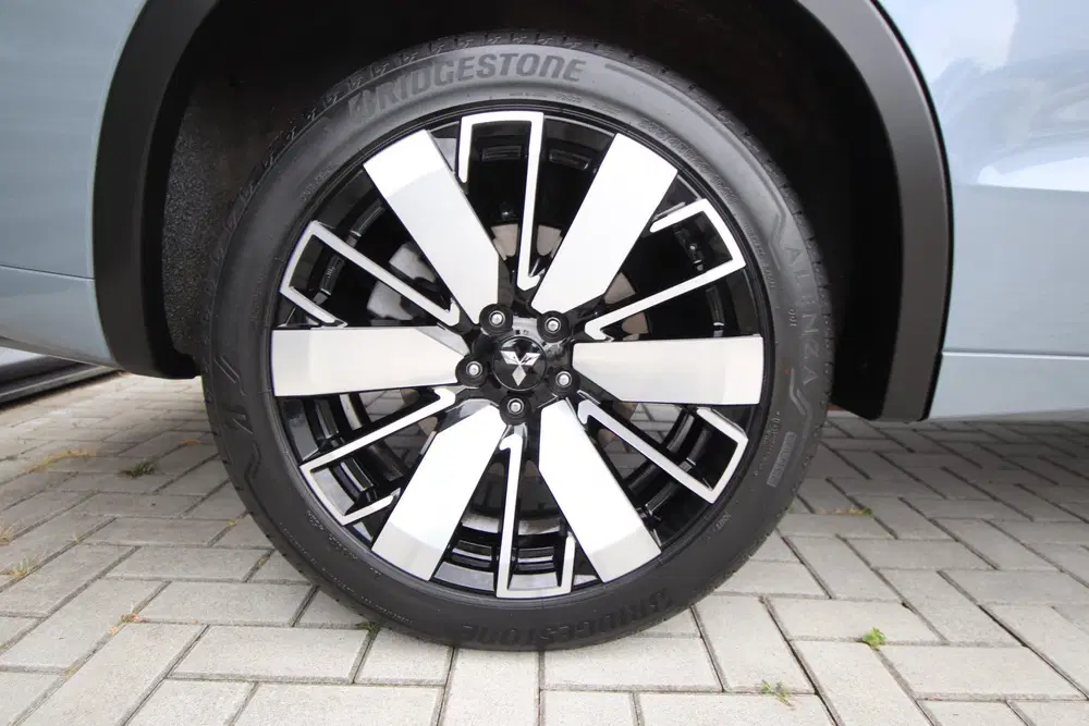 Mitsubishi Outlander 2.4 PHEV Instyle Opendak uit 2025, foto 12