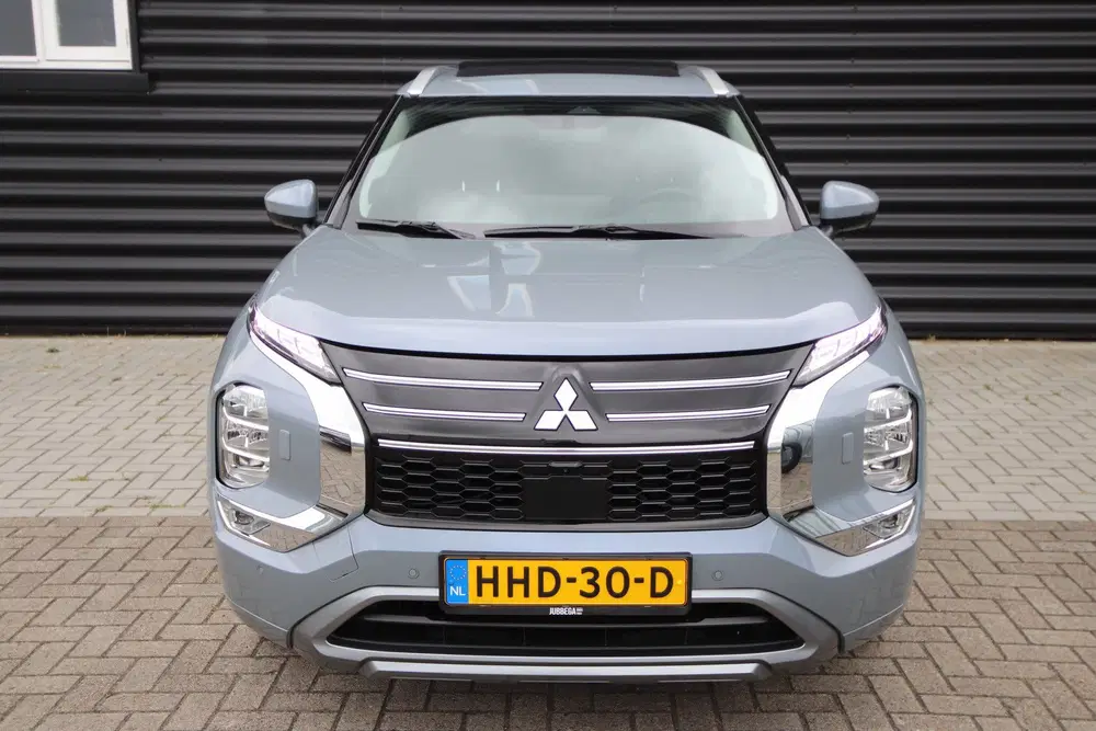 Mitsubishi Outlander 2.4 PHEV Instyle Opendak uit 2025, foto 5