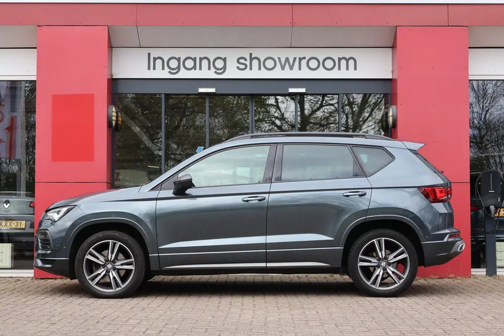 SEAT Ateca 2.0 TDI FR DSG Business Intense uit 2021, foto 2