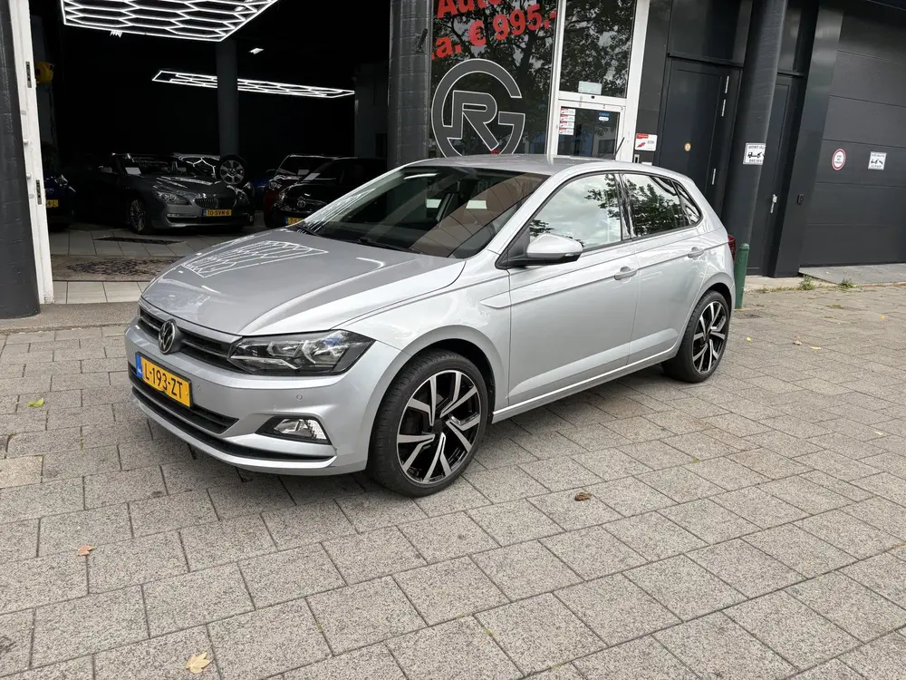 Volkswagen Polo 1.0 TSI Comfortline NIEUWE BANDEN EN VELGEN uit 2021, foto 2