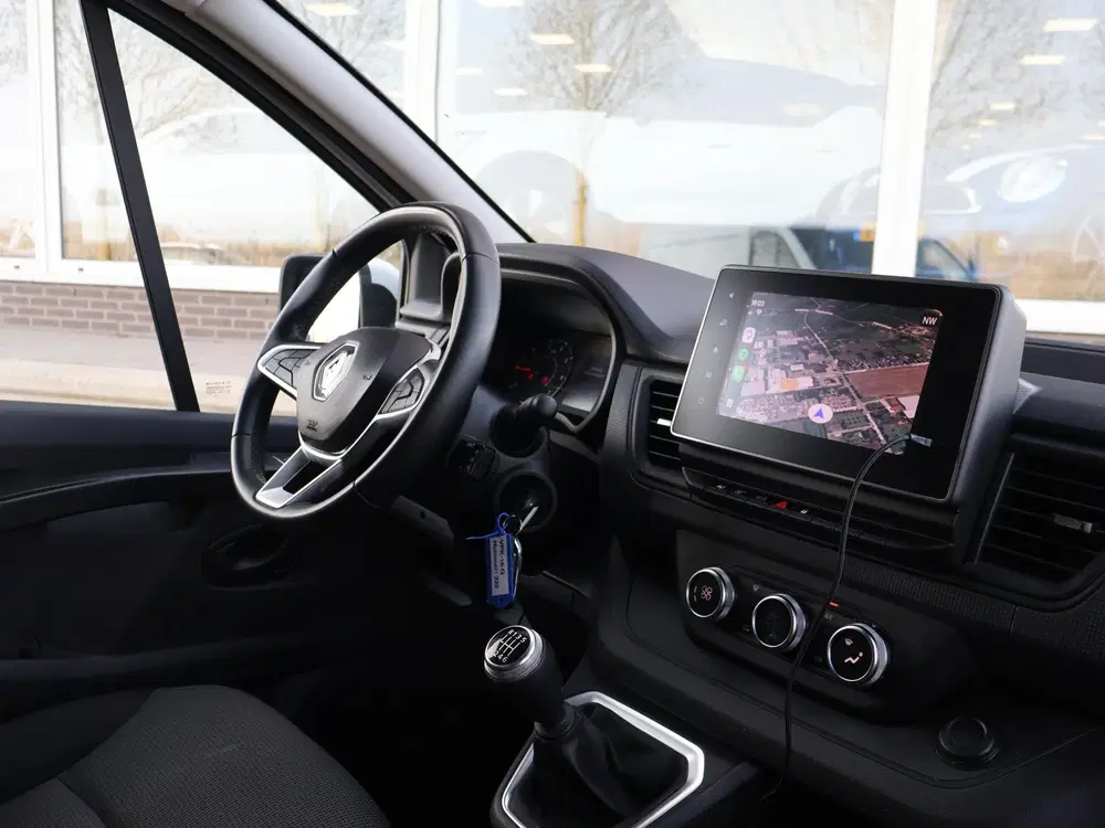 Renault Trafic 2.0 dCi 130 T30 WORK EDITION + APPLE CARPL uit 2022, foto 3