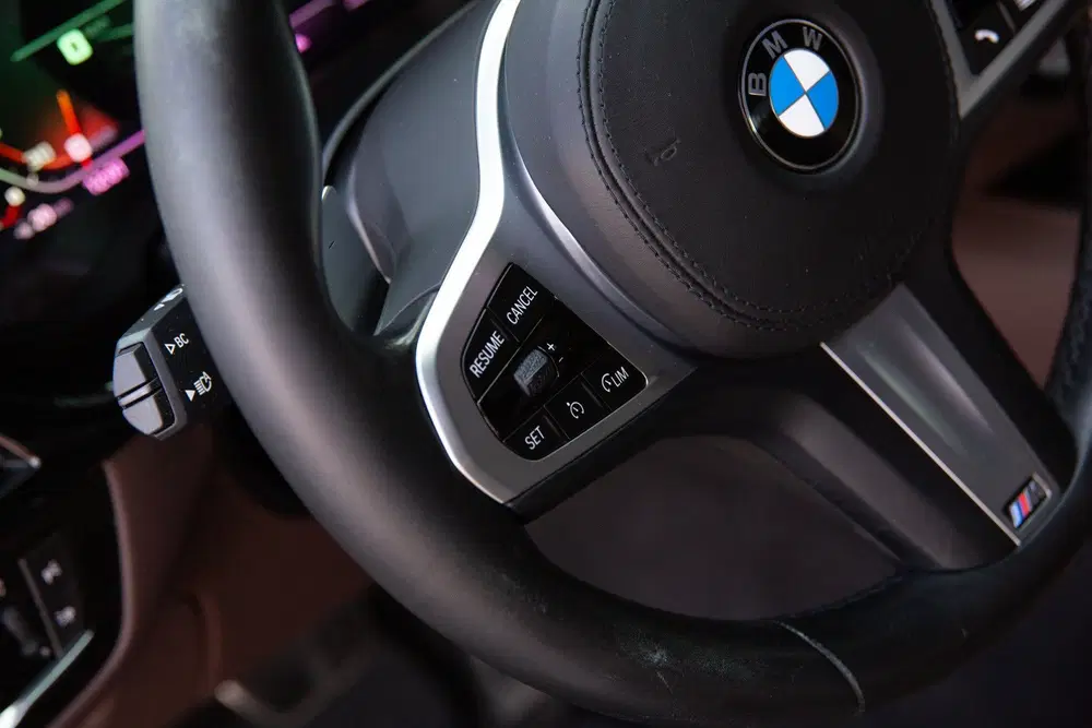 BMW 5-serie 5 Serie 540i High Executive M-Sport Bowers uit 2021, foto 12