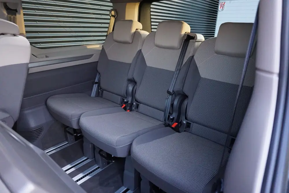Volkswagen Multivan 1.4 PHEV 218pk L2 Bulli Edition 7 Persoo uit 2024, foto 8