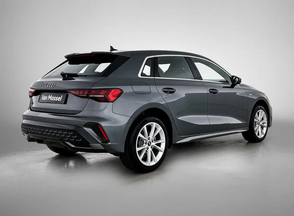 Audi A3 40 TFSI e S edition 204 PK uit 2025, foto 5