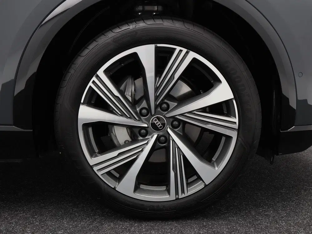 Audi Q6 e-tron Advanced edition performance 100 kWh S-Lin uit 2026, foto 15