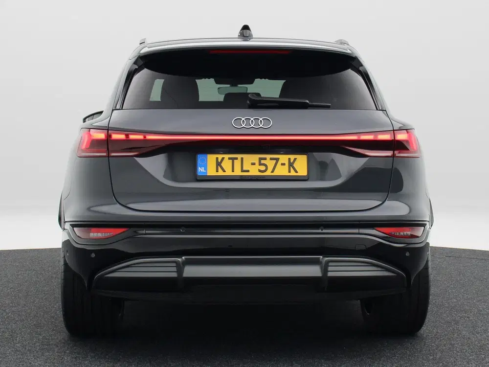 Audi Q6 e-tron Advanced edition performance 100 kWh S-Lin uit 2026, foto 7