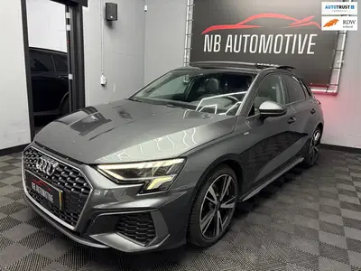 Audi A3 35 TFSI S-line Pano uit 2021
