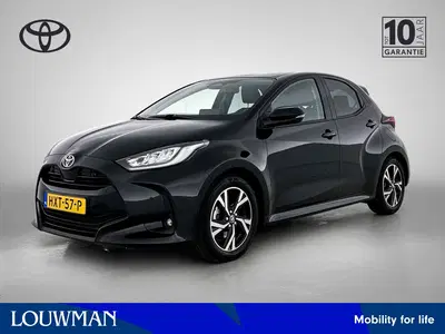 Toyota Yaris 1.5 Hybrid 115 Dynamic Comfort Pack uit 2025
