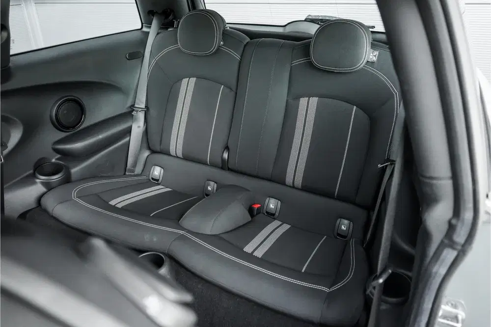 Mini John Cooper Works 1.5 Cooper John Cooper Works CarPlay 37.00 uit 2022, foto 6
