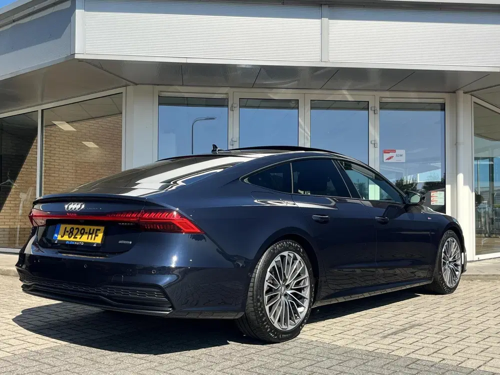Audi A7 55 TFSIE 367PK Competition S-LINE PANO+360 uit 2020, foto 12