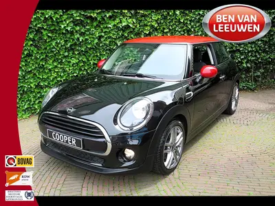 Mini Overig 1.5 F56 LCI met Navi, BT, Clima, PDC en 17" uit 2019