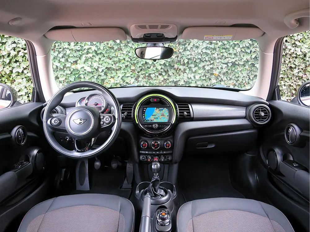 Mini Overig 1.5 F56 LCI met Navi, BT, Clima, PDC en 17" uit 2019, foto 12