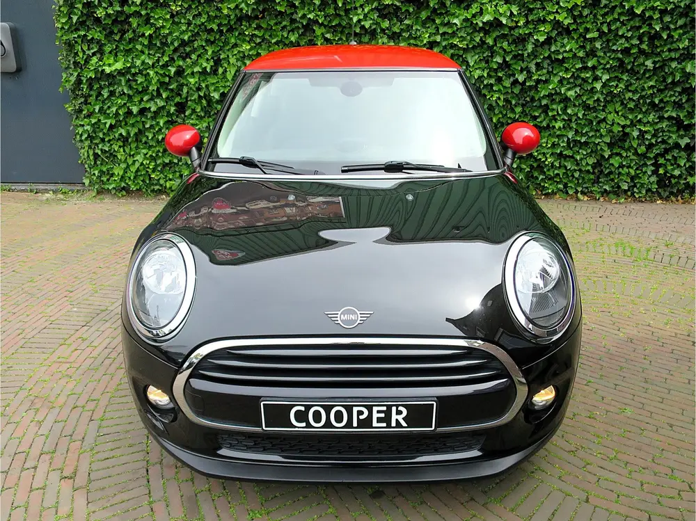 Mini Overig 1.5 F56 LCI met Navi, BT, Clima, PDC en 17" uit 2019, foto 4
