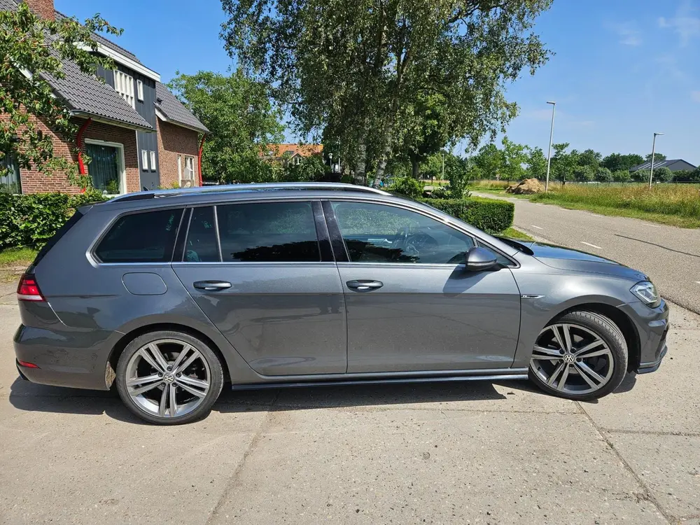 Volkswagen Golf Variant 2.0 TDI Highline Business R-LINE/ AU uit 2020, foto 12