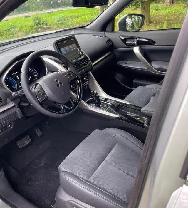Mitsubishi Eclipse Cross 2.4 PHEV Intense+ (bj 2024) uit 2024, foto 13