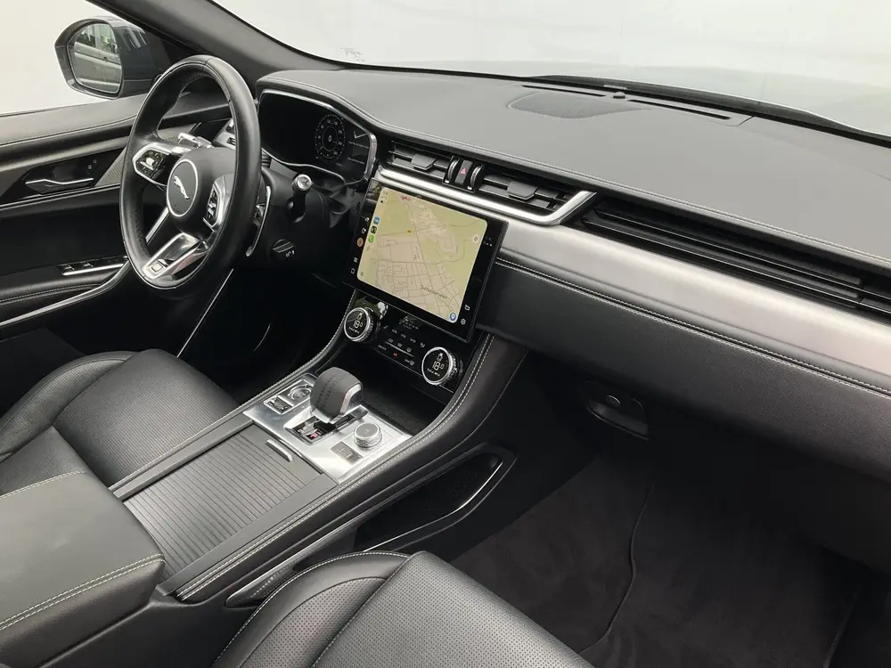 Jaguar F-Pace 2.0 P400e PHEV R-Dynamic SE Pano 360° Meridia uit 2021, foto 3