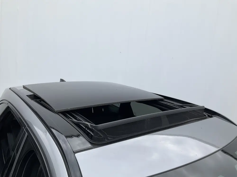 Jaguar F-Pace 2.0 P400e PHEV R-Dynamic SE Pano 360° Meridia uit 2021, foto 4