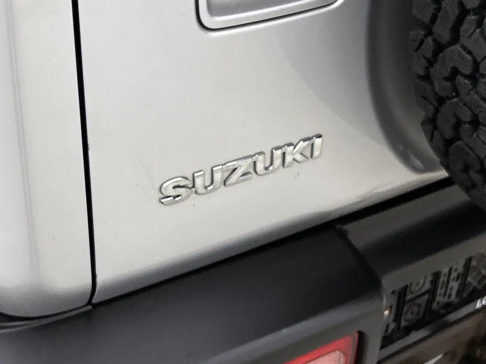Suzuki Jimny 1.5 Stijl | 4X4 | 4-persoons | Trekhaak | 1300 uit 2019, foto 18