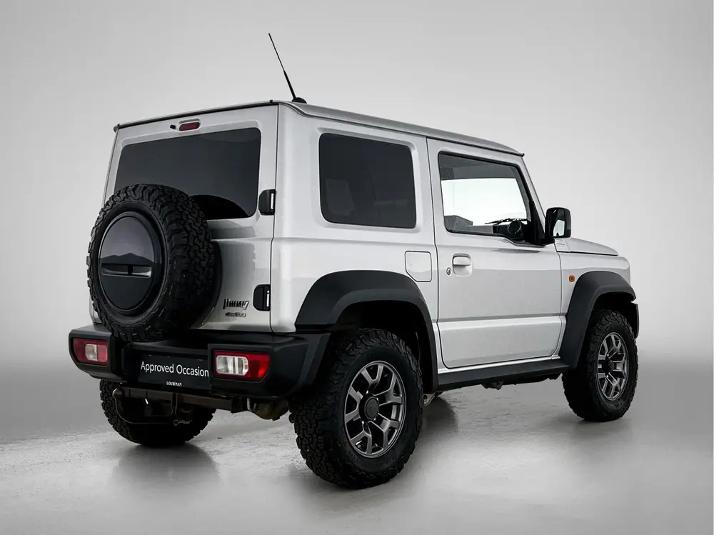 Suzuki Jimny 1.5 Stijl | 4X4 | 4-persoons | Trekhaak | 1300 uit 2019, foto 2