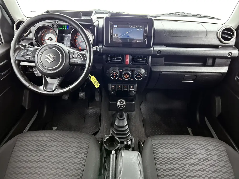 Suzuki Jimny 1.5 Stijl | 4X4 | 4-persoons | Trekhaak | 1300 uit 2019, foto 4