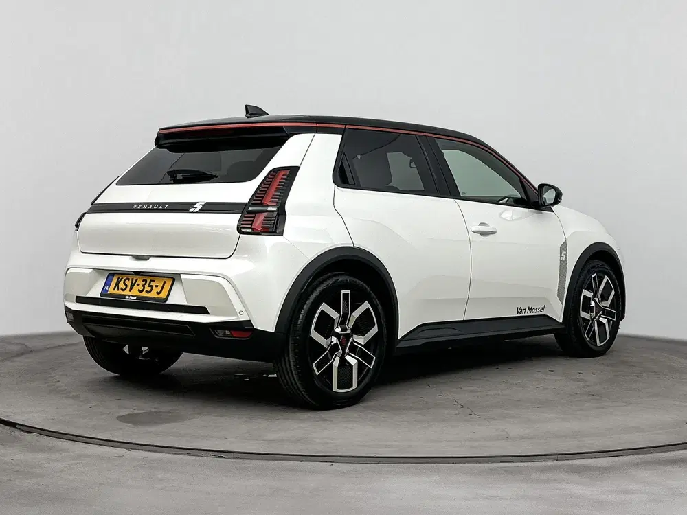 Renault 5 comfort range techno 150Pk 52 kWh uit 2026, foto 4
