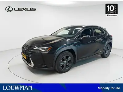 Lexus UX 250h Luxury Line | Stoelverwarming | Carplay | Adap uit 2020
