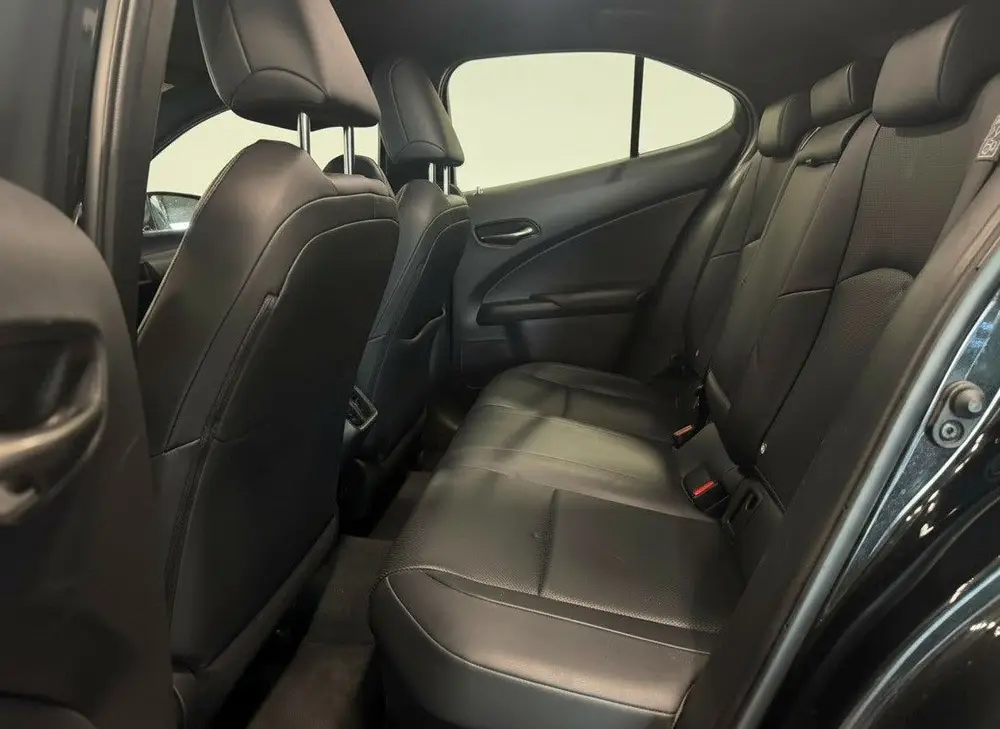 Lexus UX 250h Luxury Line | Stoelverwarming | Carplay | Adap uit 2020, foto 9