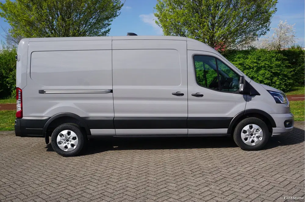 Ford Transit 350L L3H2 Limited AUT-8 165PK BPM VRIJ Nav uit 2024, foto 5