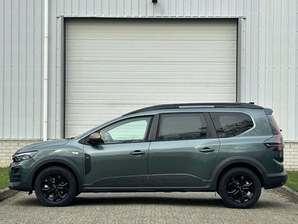 Dacia Jogger 1.8 hybrid 155 limited edition 7p uit 2026, foto 10