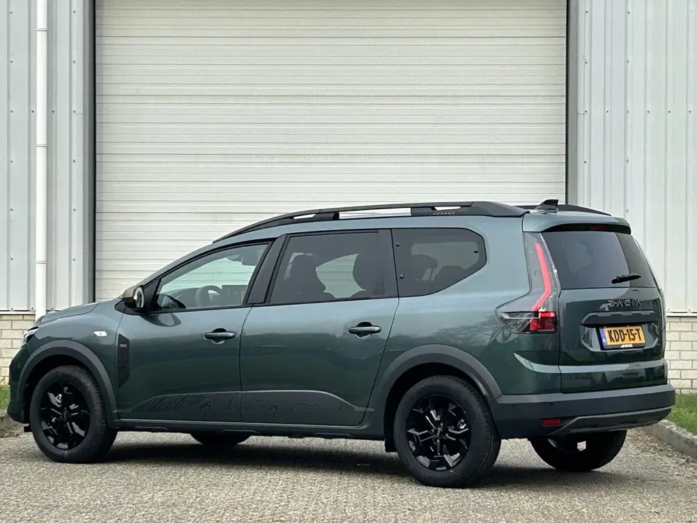 Dacia Jogger 1.8 hybrid 155 limited edition 7p uit 2026, foto 17