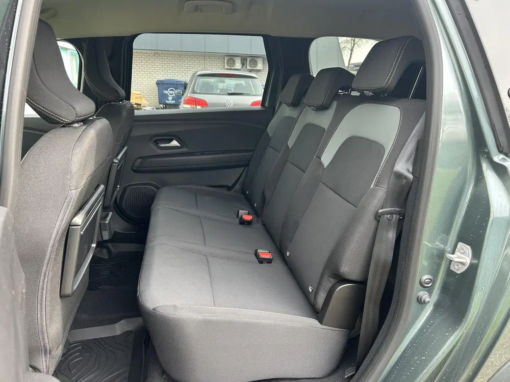 Dacia Jogger 1.8 hybrid 155 limited edition 7p uit 2026, foto 9