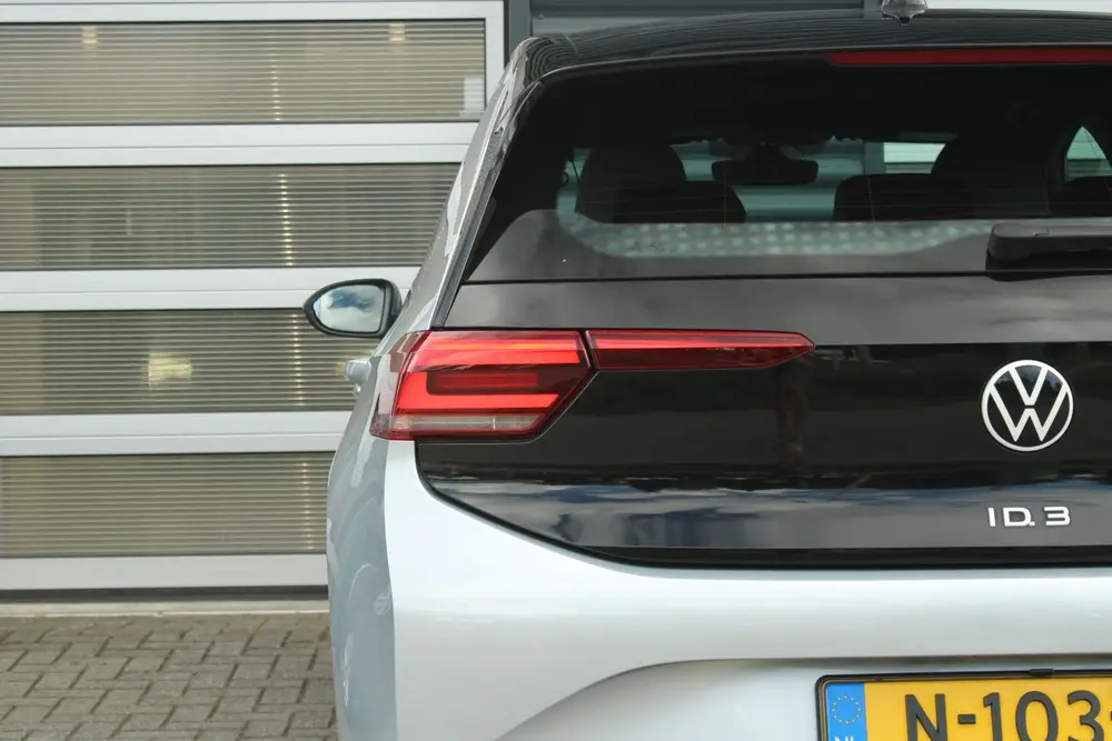 Volkswagen ID.3 204pk Life 58 kWh Pro Performance | Steunhaa uit 2020, foto 13