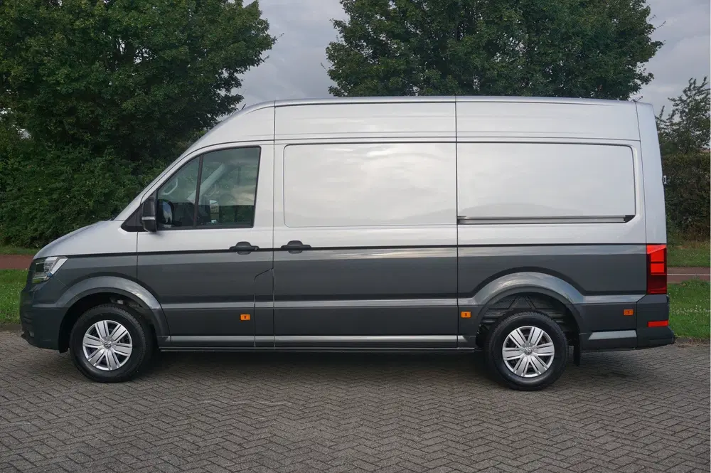 Volkswagen Crafter 35 177PK L3H3 AUT BPM VRIJ Navi uit 2024, foto 2